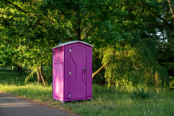 Best Portable restroom trailer rental  in Eunice, NM
